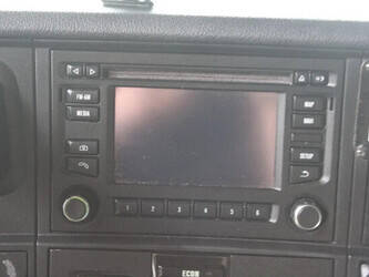 2015-scania-r490-1428869-45818518