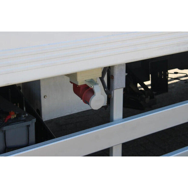 2007 مان TGM-45818549