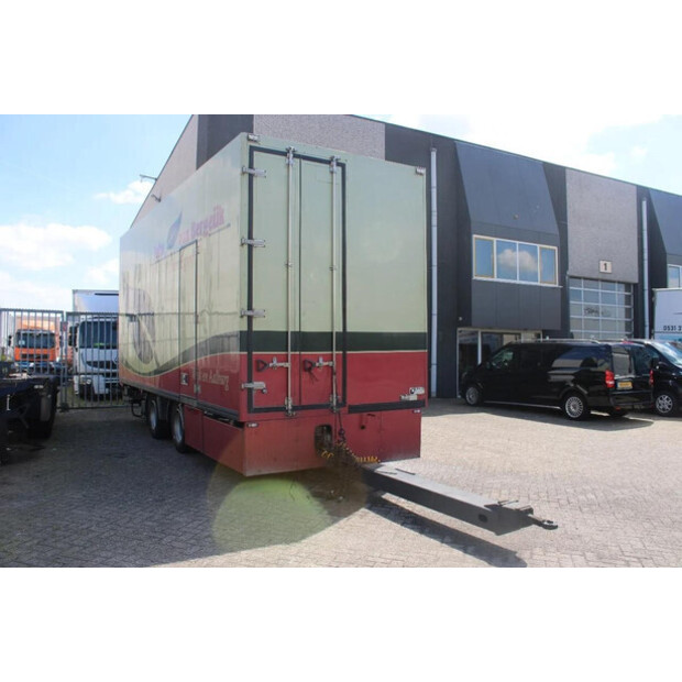 2003 فان إيك OTHERS-45818573