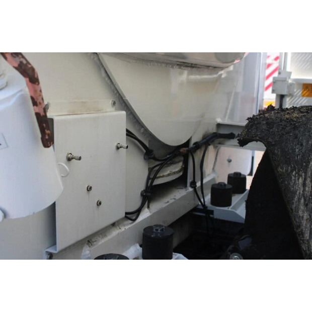 2013 رينو PREMIUM-45818597