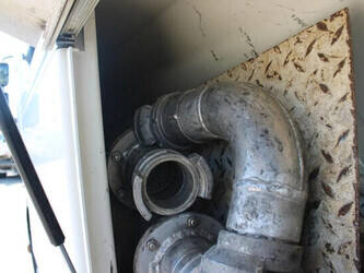 2013-renault-premium-1428872-45818607