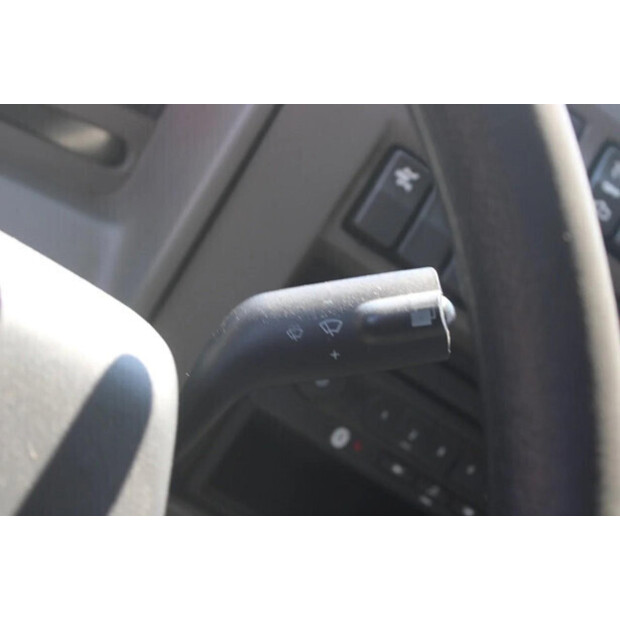 2013 رينو PREMIUM-45818622