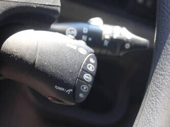 2013-renault-premium-1428872-45818623