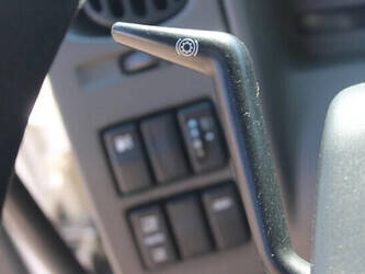 2013-renault-premium-1428872-45818625