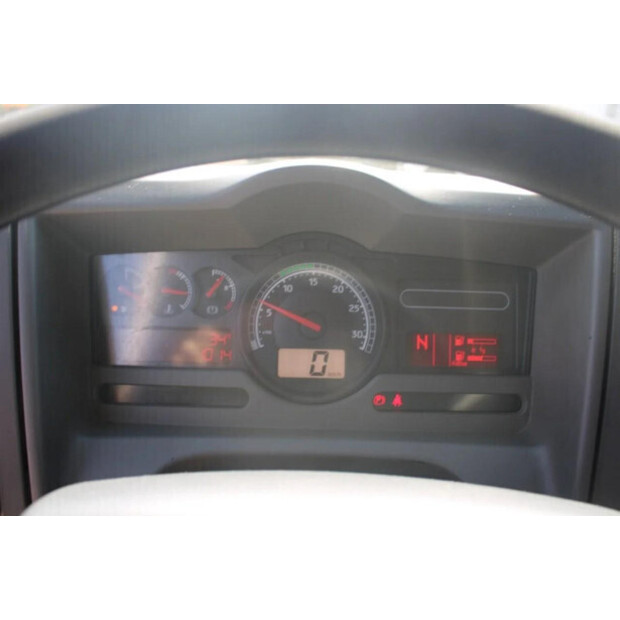 2013 رينو PREMIUM-45818627