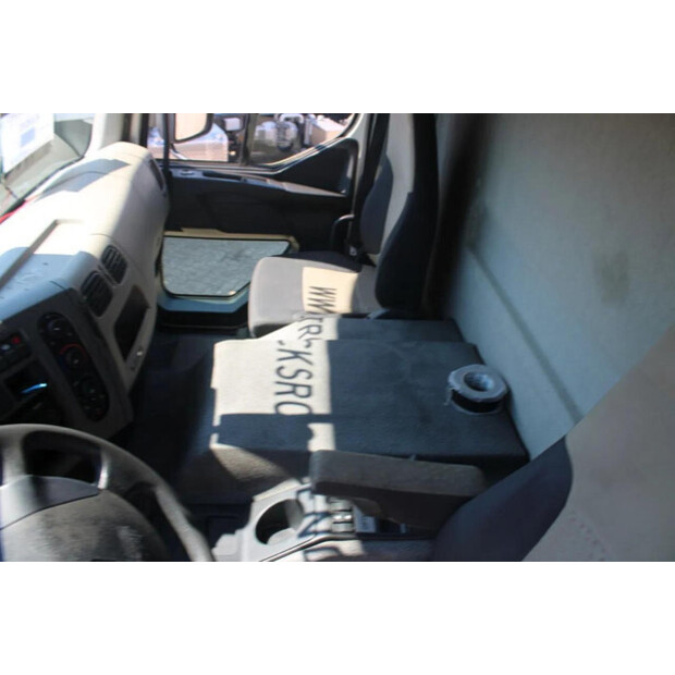 2013 Renault PREMIUM-45818646