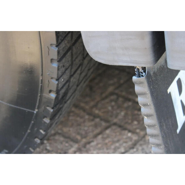 2013 Renault PREMIUM-45818650