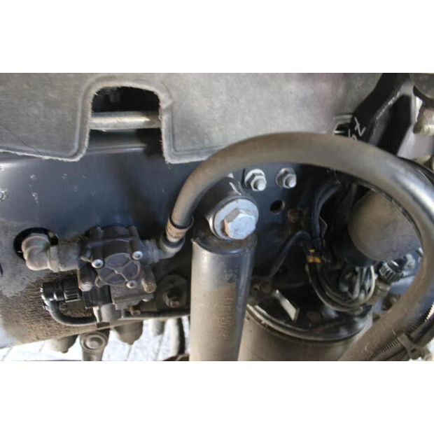 2013 Renault PREMIUM-45818655