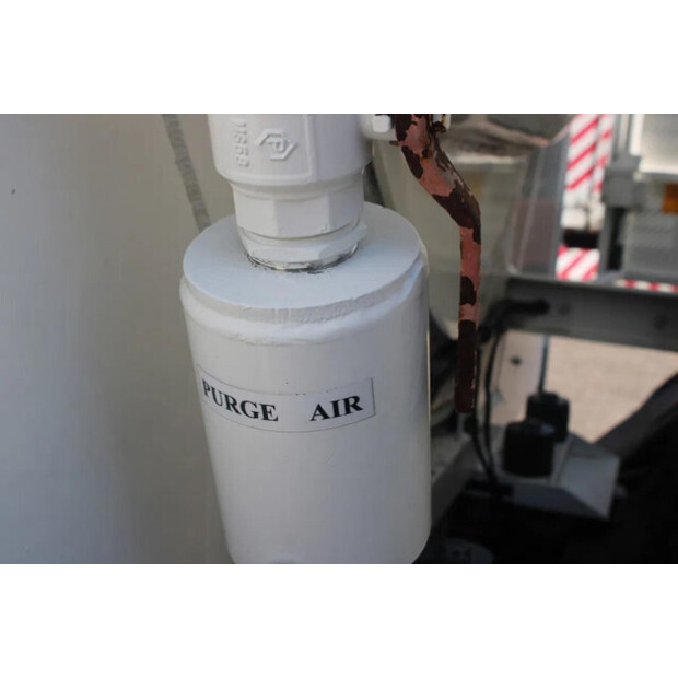 2013 Renault PREMIUM-45818658