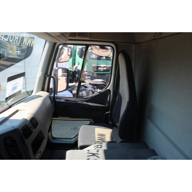 2013 Renault PREMIUM-45818661