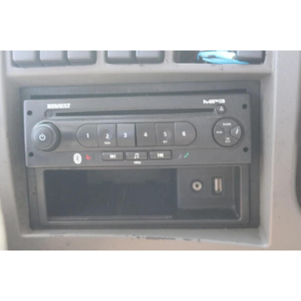 2013 Renault PREMIUM-45818665