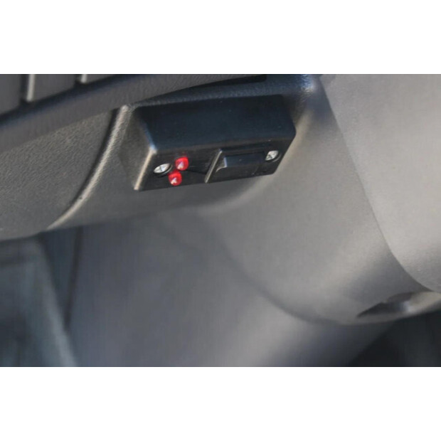 2013 Renault PREMIUM-45818676