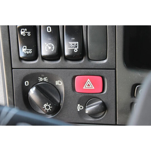 2007 Scania P230-45818759