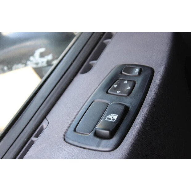 2007 Scania P230-45818762