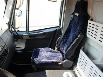 2011-iveco-eurocargo-1428876-45818773