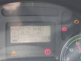 2011-iveco-eurocargo-1428876-45818785