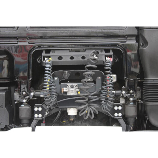 2018 داف XF 530-45818822