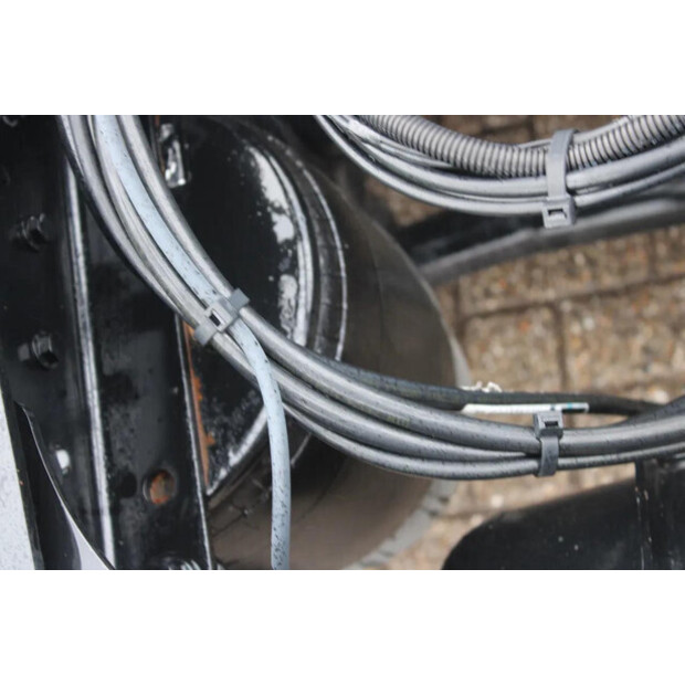 2018 داف XF 530-45818823