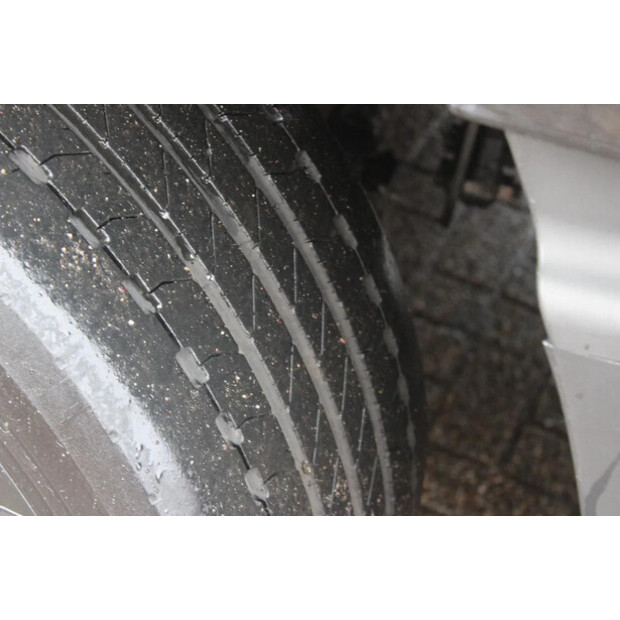 2018 داف XF 530-45818826