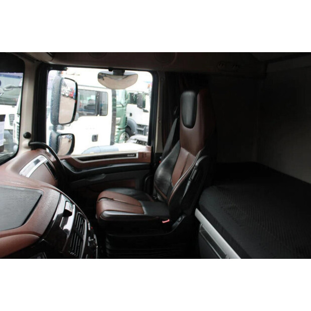 2018 داف XF 530-45818832