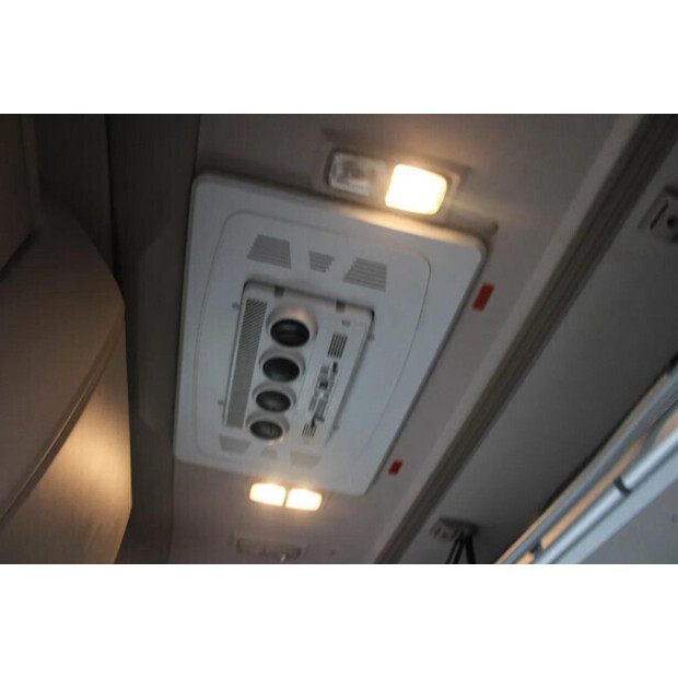 2018 داف XF 530-45818834