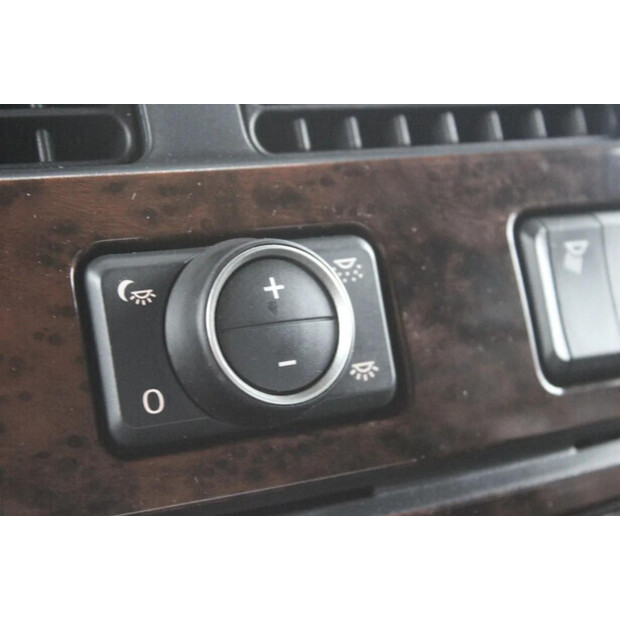 2018 داف XF 530-45818836