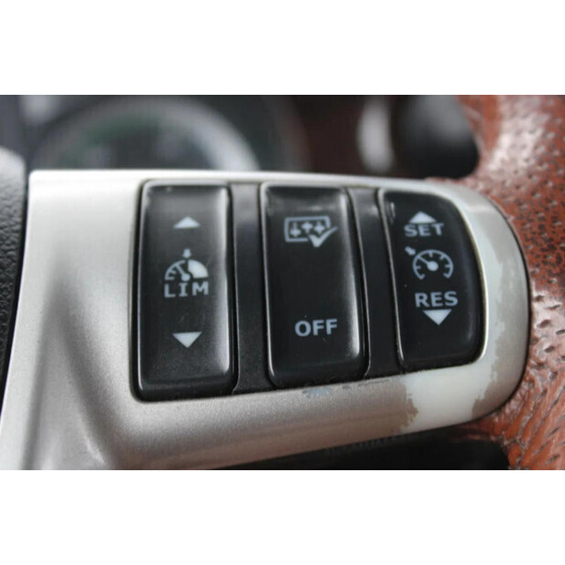 2018 داف XF 530-45818842