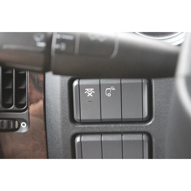 2018 داف XF 530-45818847