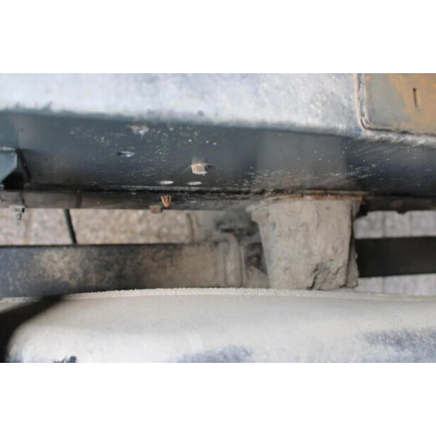 2011 NISSAN 45.13-45818864