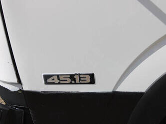 2011-nissan-45-13-45818869