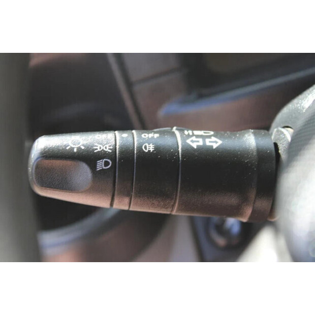 2011 NISSAN 45.13-45818883