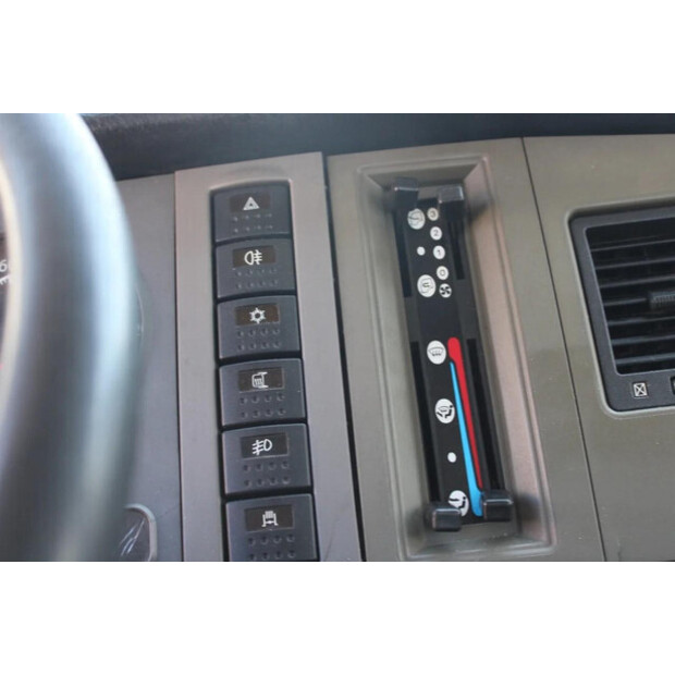 2005 NISSAN Atleon-45818909