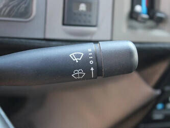 2005-nissan-atleon-1428880-45818910