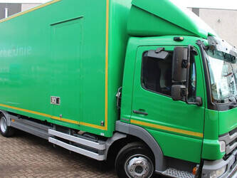 2011-mercedes-benz-atego-1428882-45818955