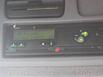 2011-mercedes-benz-atego-1428882-45818974