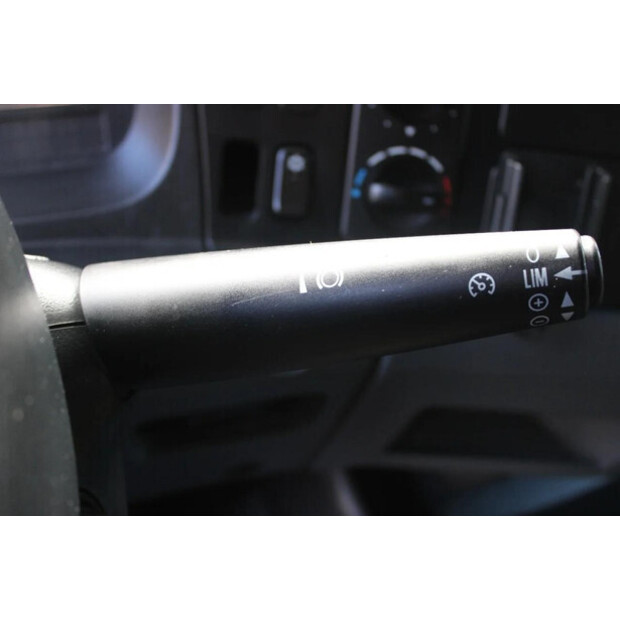 2011 مرسيدس بنز ATEGO-45818979