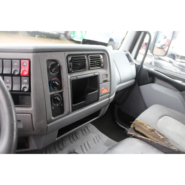 2006 رينو Midlum-45819050