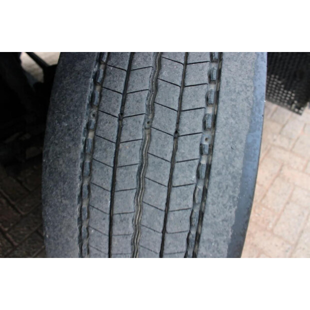 2013 مرسيدس بنز Antos-45819214