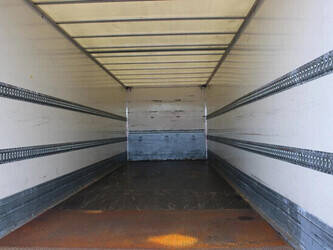 2013-mercedes-benz-antos-1428889-45819215