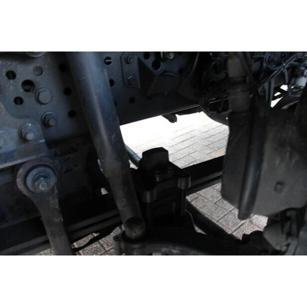 2013 مرسيدس بنز Antos-45819216