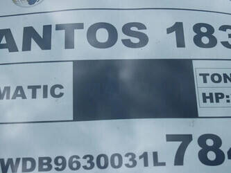 2013-mercedes-benz-antos-1428889-45819232