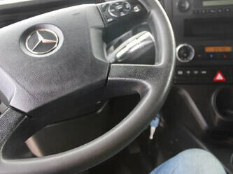 2013-mercedes-benz-antos-1428889-45819244