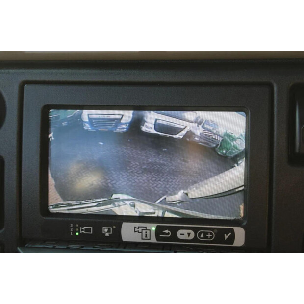 2013 DAF CF-45819285