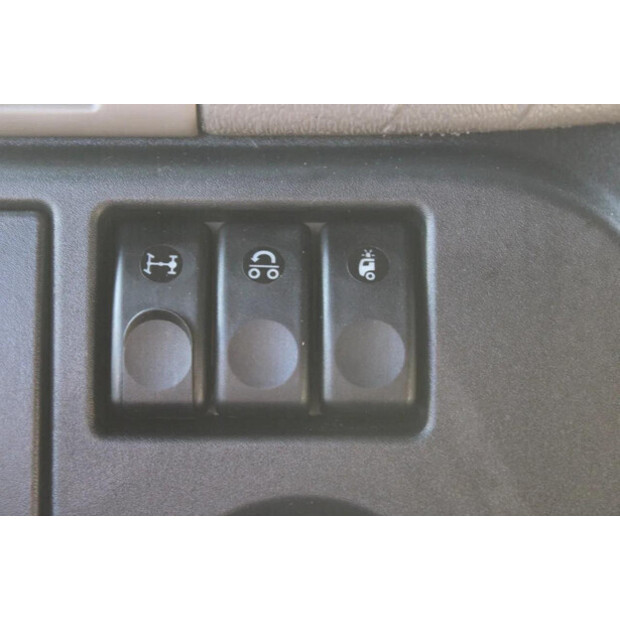 2013 DAF CF-45819286