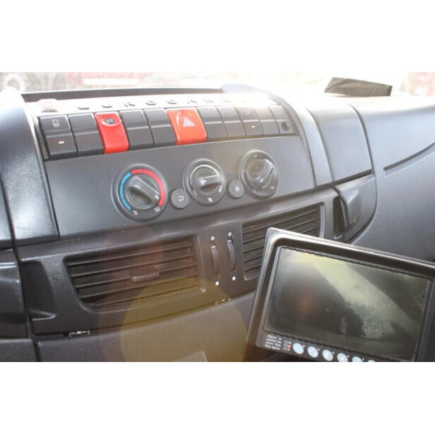 2009 Iveco Eurocargo-45819329