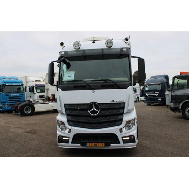 2015 مرسيدس بنز ACTROS-45819338