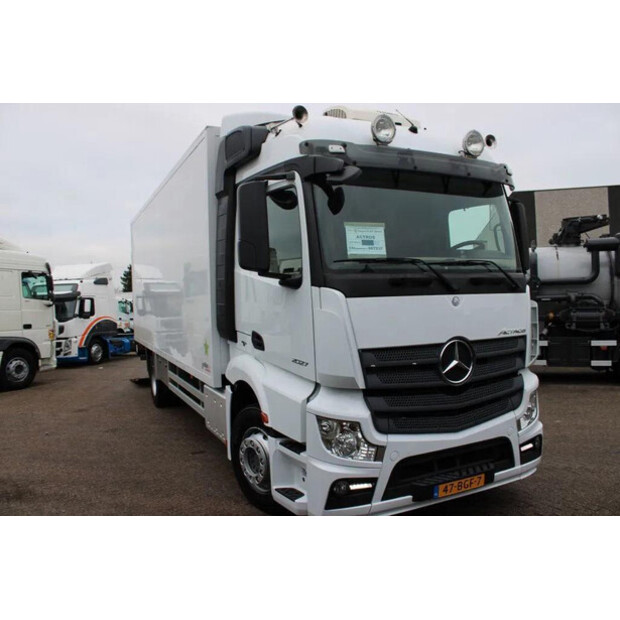 2015 مرسيدس بنز ACTROS-45819339