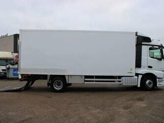 2015-mercedes-benz-actros-1428892-45819340