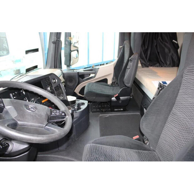 2015 مرسيدس بنز ACTROS-45819346