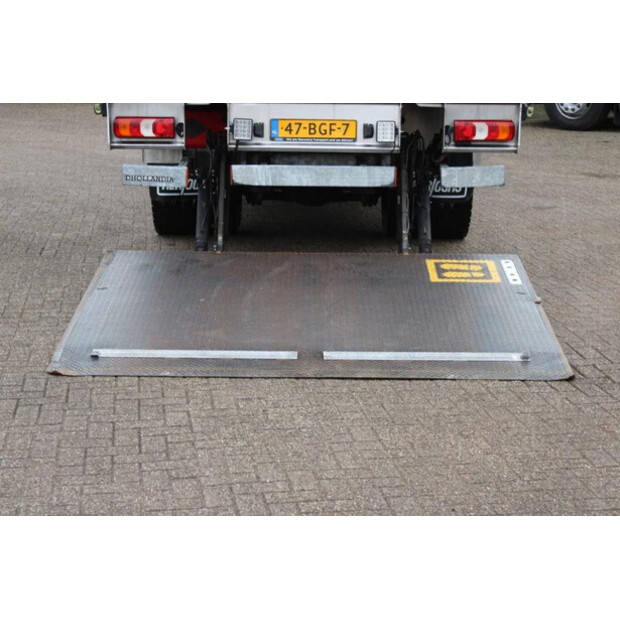 2015 مرسيدس بنز ACTROS-45819354